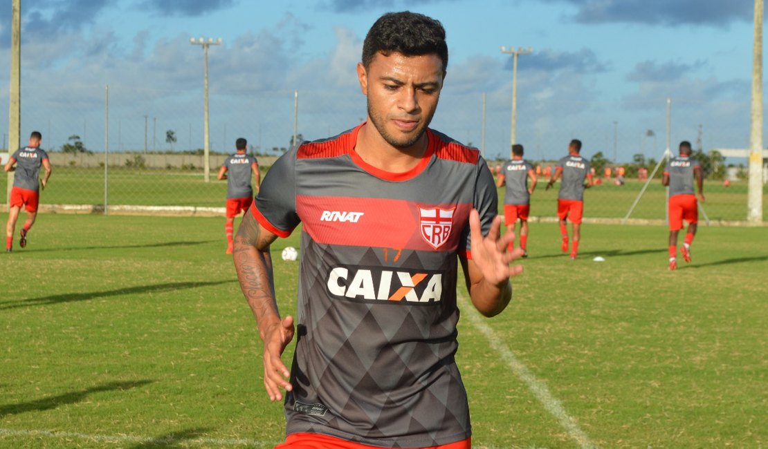 Cleiton Xavier vive expectativa de estrear pelo CRB no jogo contra o Brasil de Pelotas-RS