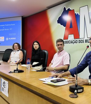 Secretaria de Agricultura e Emater apresentam projetos de fomento e cooperação técnica a municípios alagoanos
