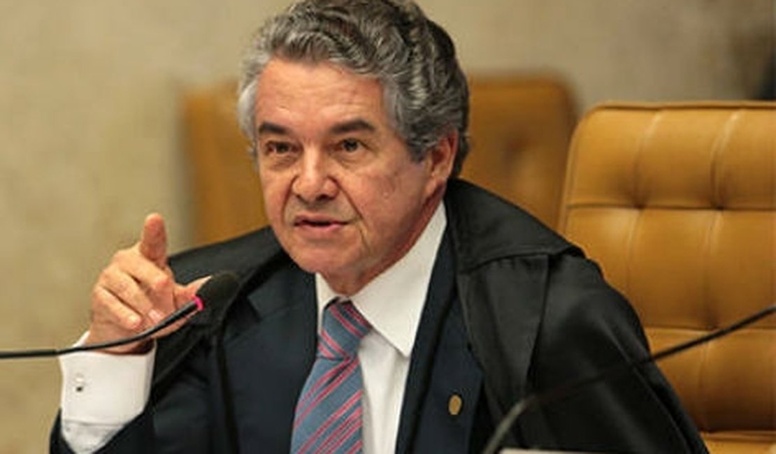 Relator vota para manter decisão que afastou Renan Calheiros da presidência