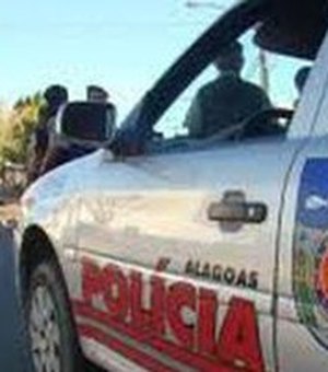 Policiais prendem suspeito de cometer roubos em Rio Largo