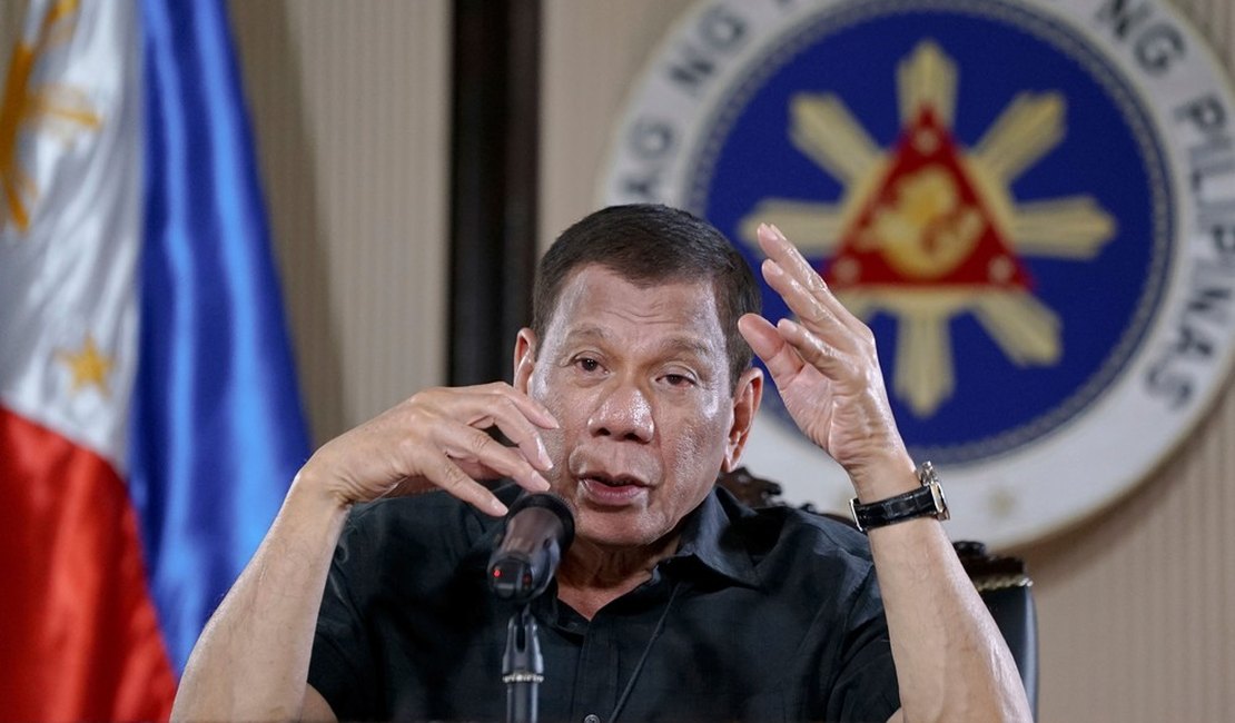 Presidente das Filipinas diz que mandou atirar para matar quem descumprir regras de isolamento