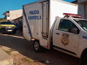 Pedreiro morre ao ter moto atingida por carro de passeio na AL 220, em Arapiraca
