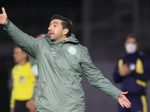 Abel liberado! Palmeiras reverte punição do STJD e treinador retornará diante do Atlético-GO