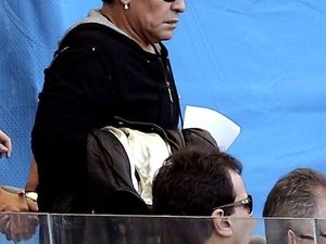 Maradona dispara contra Agüero: 'Me parece muito covarde o que ele fez'
