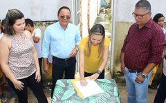 Ordem de serviço de reforma e ampliação de escola é assinada em São Luís do Quitunde