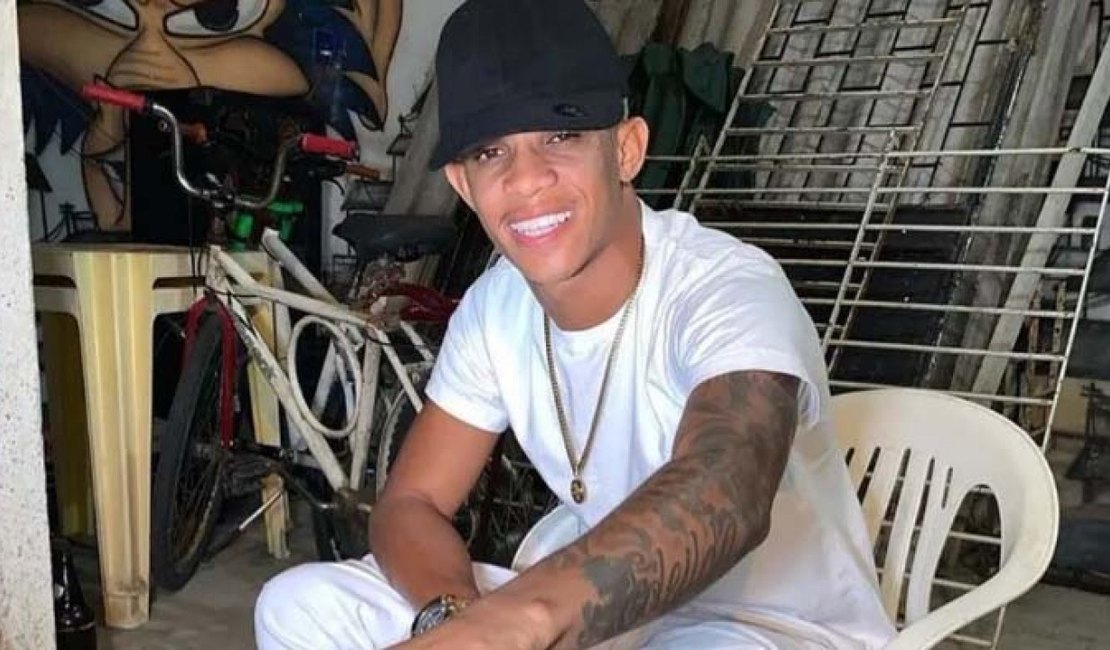 [Vídeo] Saiba quem era MC Biel Xcamoso, que morreu em Pernambuco após acidente de carro