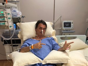 Com obstrução no intestino, Bolsonaro é submetido a cirurgia de emergência