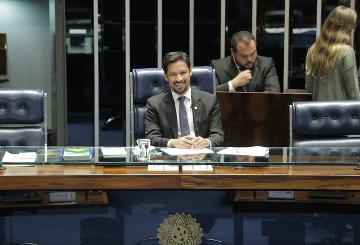 Família Pereira se aproxima de Rodrigo Cunha