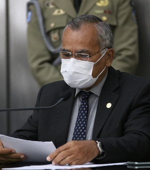 Tarcizo Freire solicita que Governo do Estado adquira vacina da covid-19 direto do fabricante