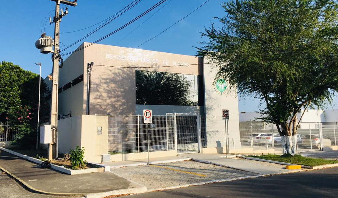 Faculdade é obrigada a dar desconto nas mensalidades por aulas on-line durante a pandemia