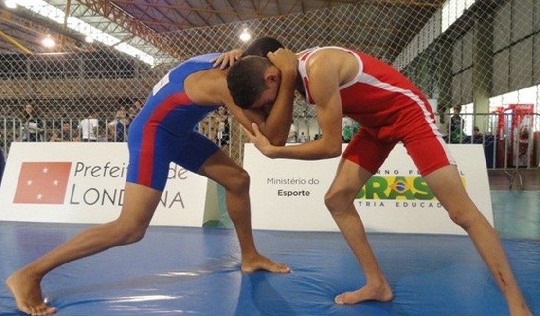 Alagoas fica em quinto lugar na disputa por equipes da luta olímpica