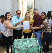 Ordem de serviço de reforma e de escola é assinada em São Luís do Quitunde