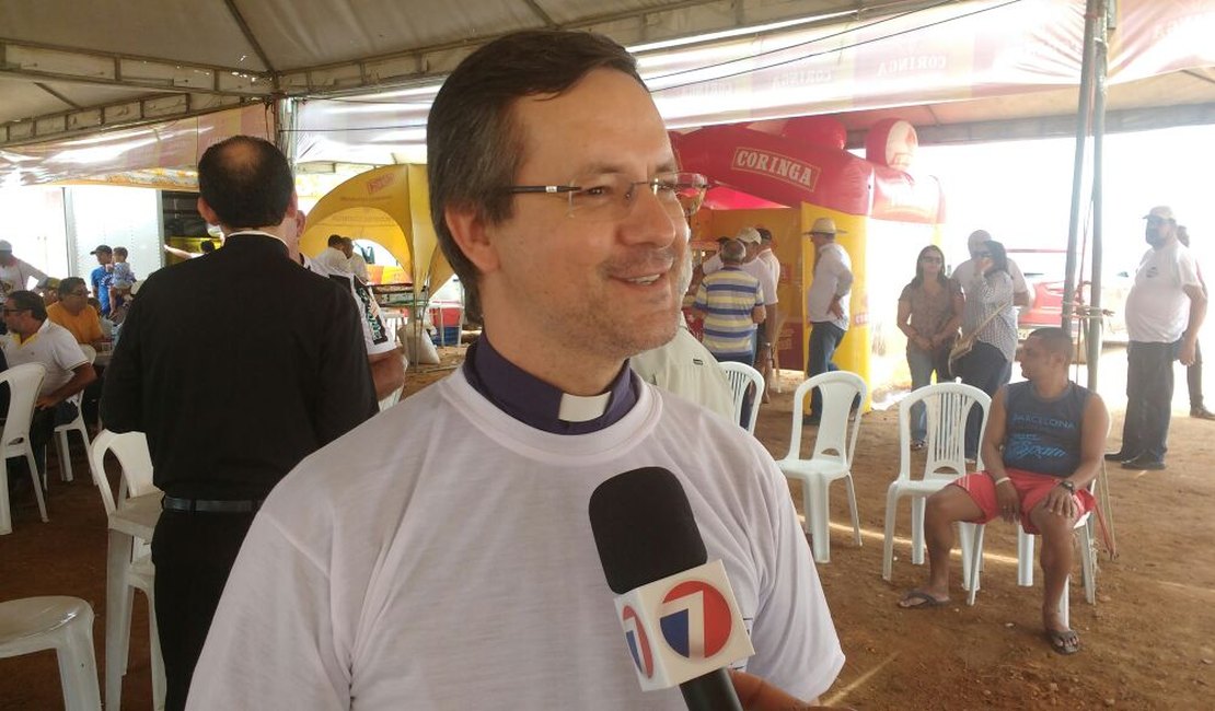 Pároco da Concatedral Nossa Senhora do Bom Conselho pede afastamento das atividades religiosas