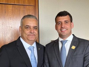 Carlos Mendonça deixa secretaria de JHC para assumir diretório do União Brasil