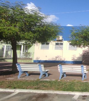 Rafael Brito anuncia início das obras da extensão de escola estadual de Maragogi
