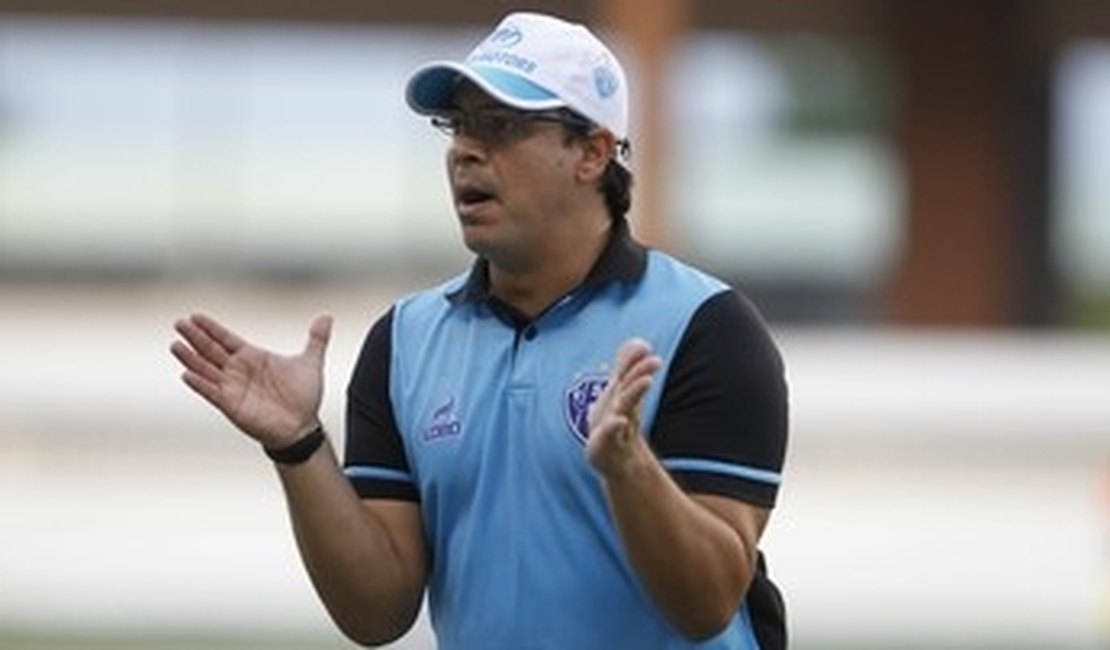 Marcelo Veiga entrega o cargo e Remo está a procura de treinador