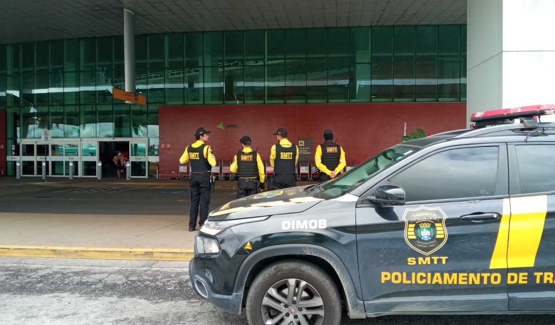 SMTT inicia ações para segurança viária no Aeroporto Zumbi dos Palmares