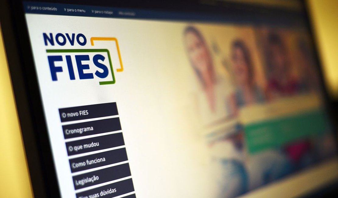 MEC publica edital do Fies com 50 mil vagas remanescentes