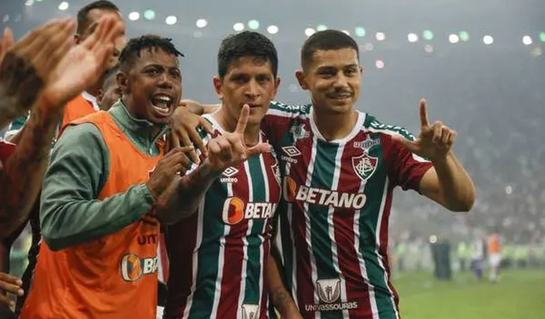 Cano comemora classificação do Fluminense: 'Vamos em busca de fazer história'