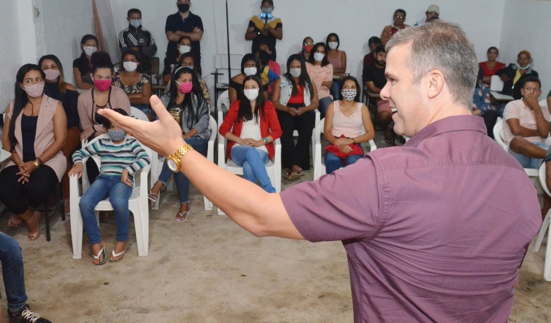 Projeto do pré-candidato Maykon Beltrão ouve população na construção do plano de Governo para Coruripe