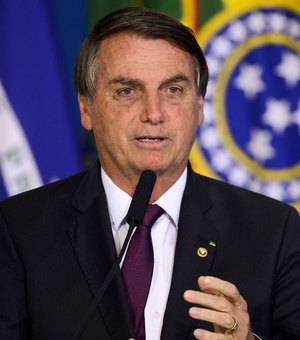 Bolsonaro embarca para o Rio de Janeiro para votar neste domingo