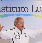 Instituto Lula faz vaquinha, organiza brechó e corta custos para sobreviver