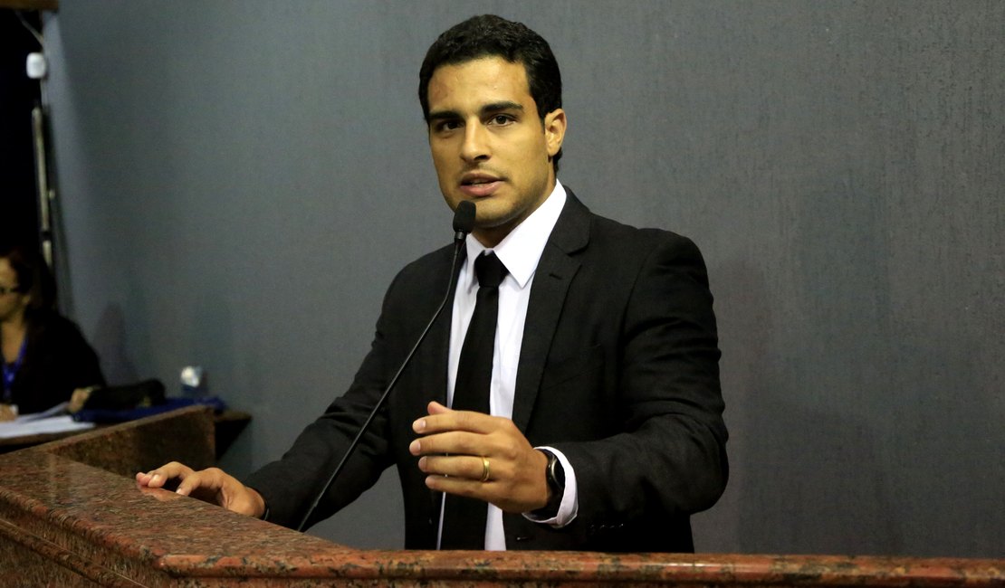 Galba Netto se licencia da Câmara para assumir o Procon de Alagoas