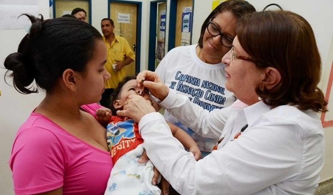 Campanha de vacinação contra a poliomielite termina nesta segunda-feira