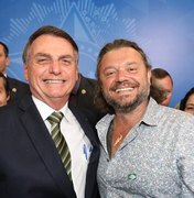 Pelo Twitter, Bolsonaro anuncia Richard Rasmussen como embaixador do turismo