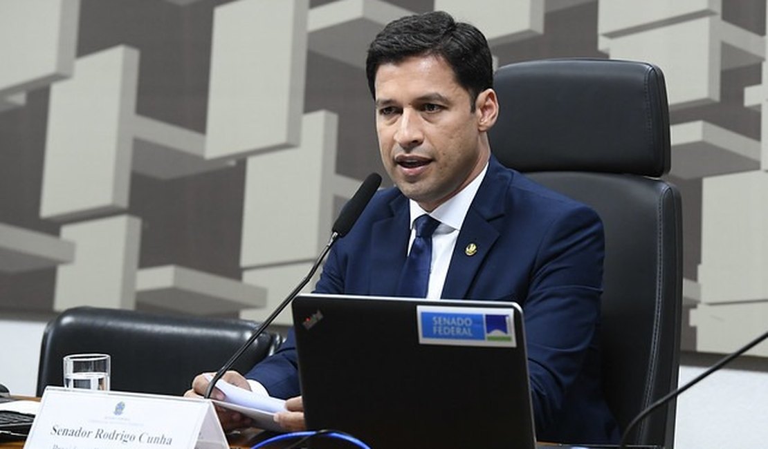 Com relatoria de Rodrigo Cunha, Senado aprova Desenrola