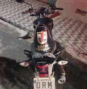 Polícia recupera motocicleta roubada, em Arapiraca