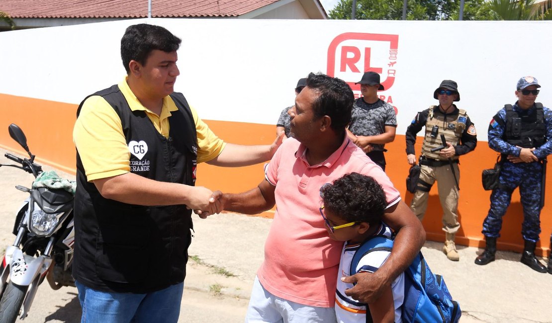 Secretário Carlos Gonçalves acompanha reforço no efetivo de guardas municipais na ronda escolar em Rio Largo