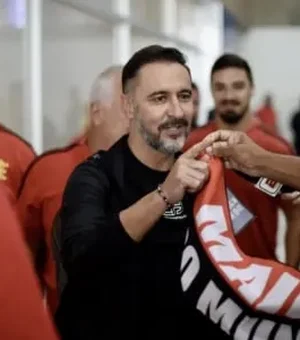 Flamengo: Vítor Pereira tem opções para suprir ausência de Arrascaeta na final do Carioca