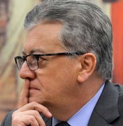 Moro condena ex-presidente da Petrobras e do BB a 11 anos de prisão