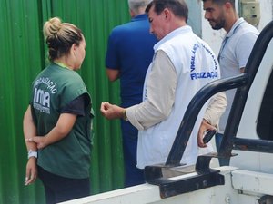 Vigilância Sanitária de Maceió notifica abrigo clandestino de animais no Conjunto João Sampaio