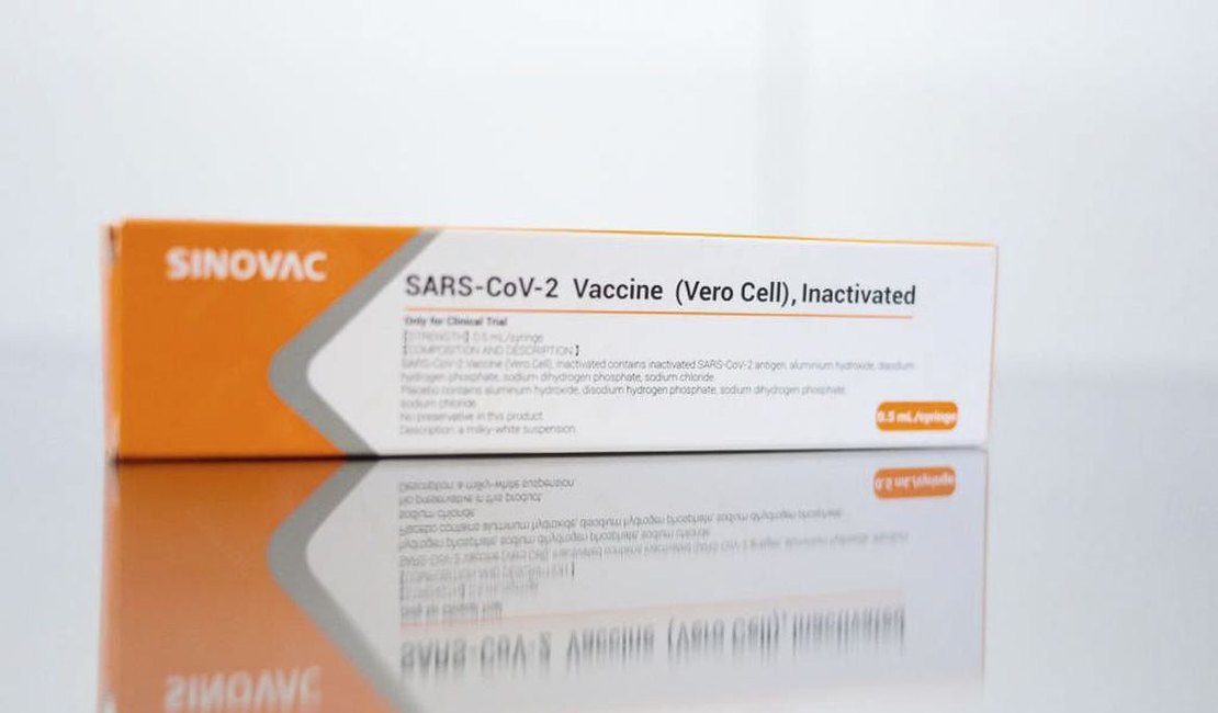 Anvisa autoriza importação de matéria-prima para vacina