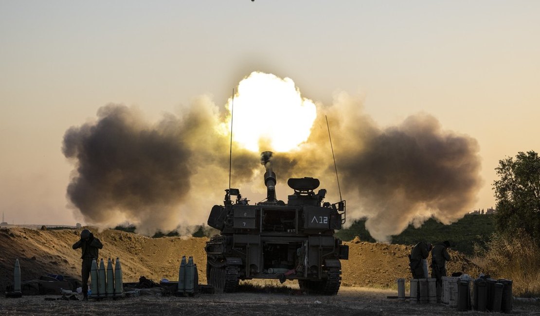 Israel volta a bombardear Gaza após EUA pedirem 'desescalada'