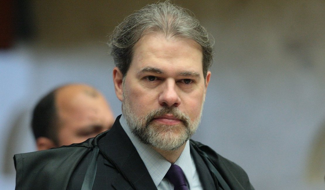 Exame de Dias Toffoli para coronavírus dá negativo