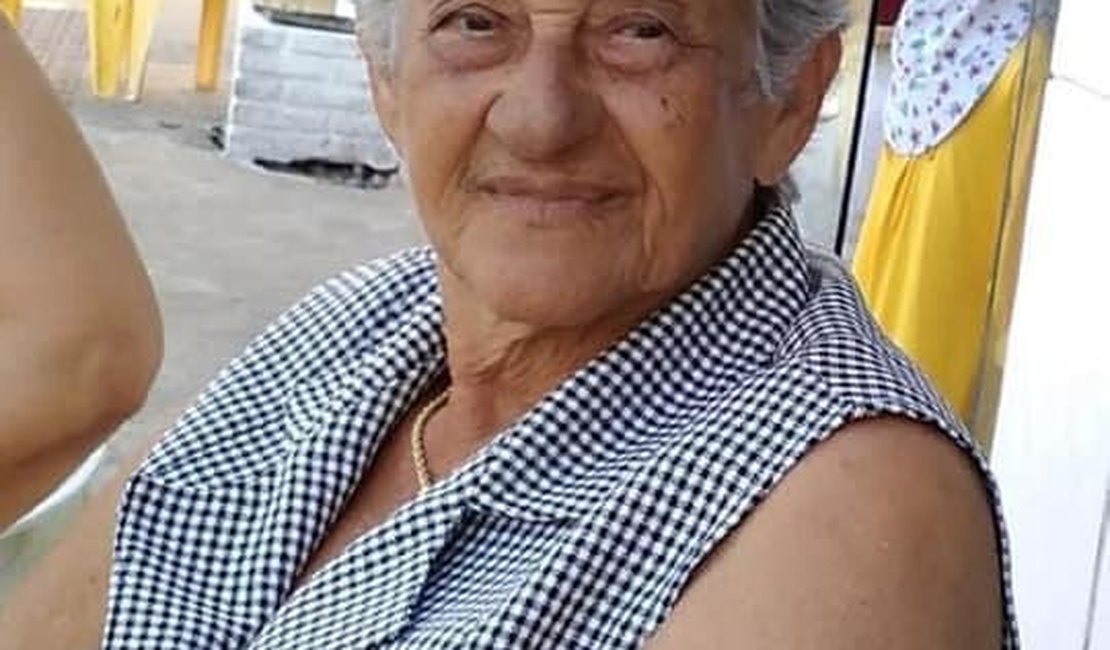 Nas redes sociais, vereador lamenta morte de avó por covid-19, em Maragogi