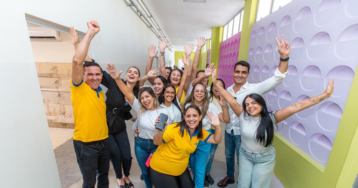 Prefeito JHC visita obras do Gigantinho no Poço e comemora avanços na