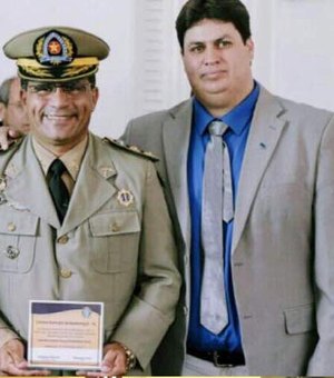 Comandante do 10º BPM recebe título de cidadão honorário