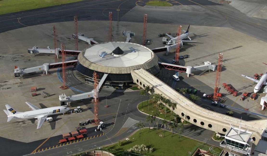 Aeroporto de Brasília opera sem problemas às vésperas do feriado
