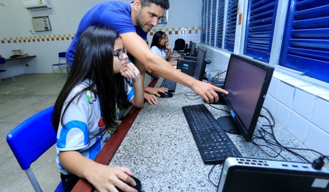 AL conquista aprovação para oferta de especialização a docentes da rede estadual