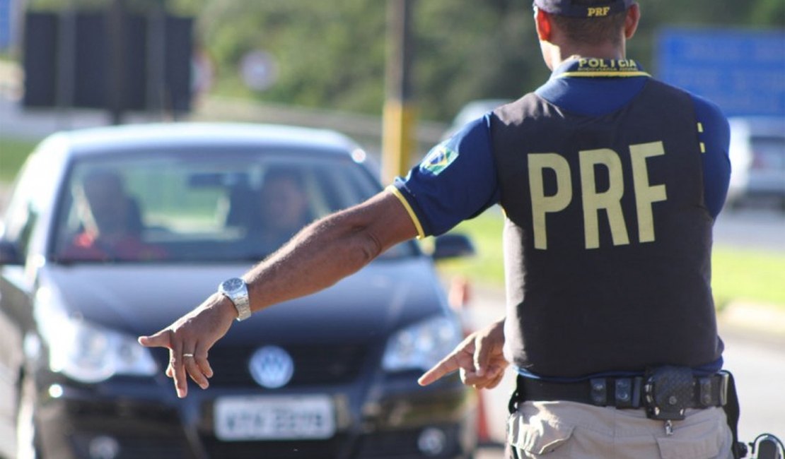 Polícia Rodoviária Federal suspende serviços por falta de dinheiro