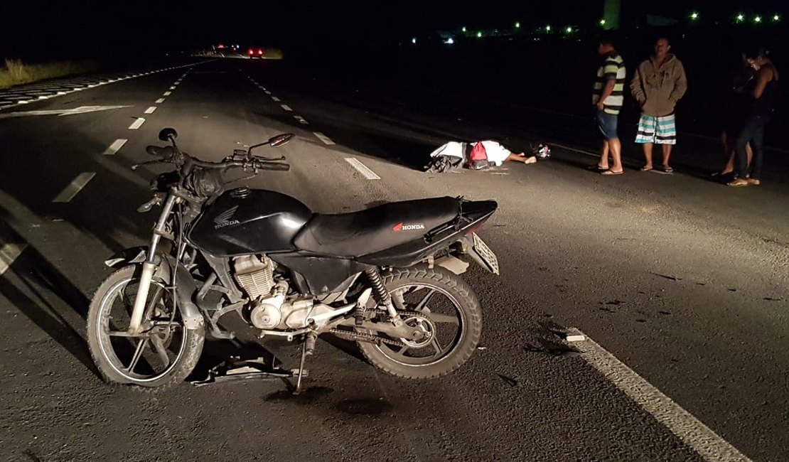 Acidente entre carro e motos deixa duas vítimas fatais na Barra de São Miguel