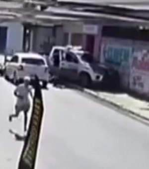 Perseguição policial termina em colisão no Benedito Bentes