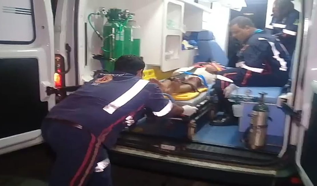 Casal fica ferido após colisão entre motos em Arapiraca