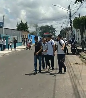 Medidor de energia elétrica e fiação pegam fogo no Colégio Arthur Ramos em Arapiraca