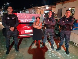 Colônia Leopoldina: Mulher que teve casa invadida e incendiada ganha cama nova