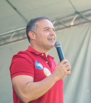 Com 55% de intenção de votos, candidato Renan Filho segue com folga rumo ao Senado